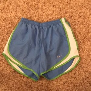 Nike Shorts Size S